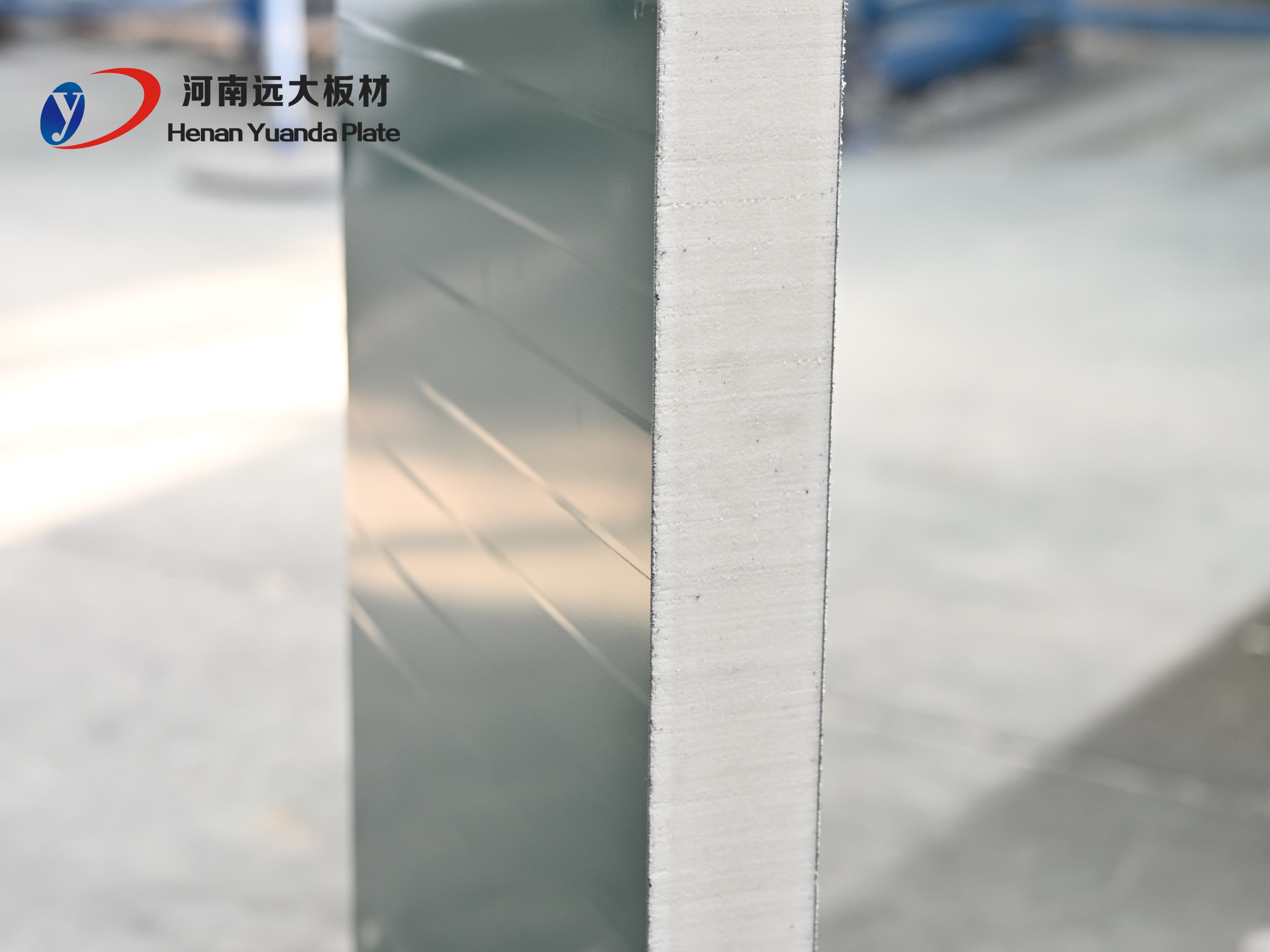 聚氨酯冷庫(kù)板：現(xiàn)代冷鏈物流的“節(jié)能基石”(圖3)